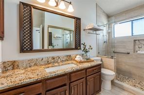 17490 Meandering Way - Photo 16