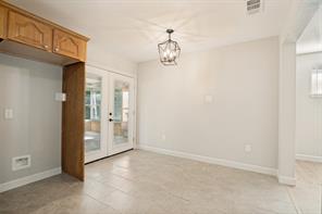 110 W Marguerita Drive - Photo 14