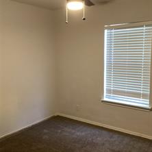 1506 S Travis Street - Photo 12