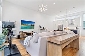 5802 Lindell Avenue - Photo 4