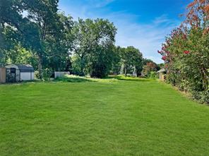 306 E Kimbrough Street - Photo 1