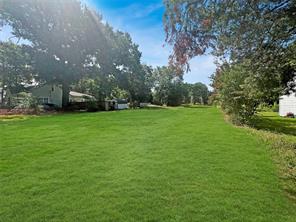 306 E Kimbrough Street - Photo 2