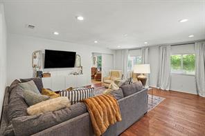 708 Summer Place - Photo 13
