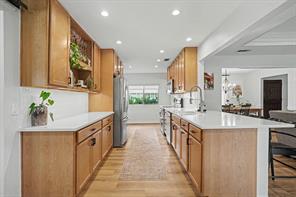 708 Summer Place - Photo 15