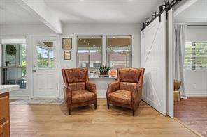 708 Summer Place - Photo 18