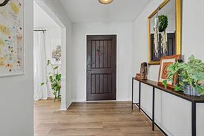 708 Summer Place - Photo 4