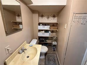 2803 Avenue C - Photo 16