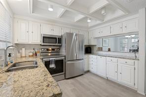 4050 Frankford Road - Photo 4