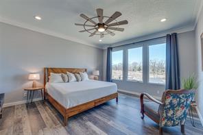 5523 Lakeshore Court - Photo 12