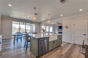 5523 Lakeshore Court - Photo 9