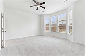 2410 Doncaster Drive - Photo 15