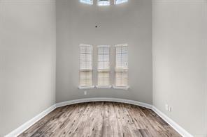 312 Ledstone Court - Photo 9
