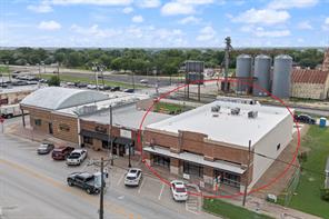 111 W Main Street - Photo 1