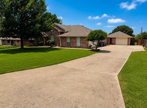 421 Bluebonnet Lane - Photo 1