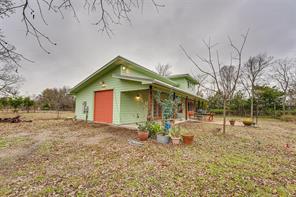 1002 S Main Street - Photo 1