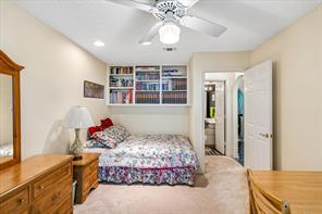 833 Kingston Drive - Photo 18