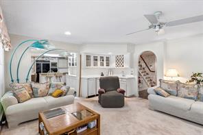 833 Kingston Drive - Photo 8