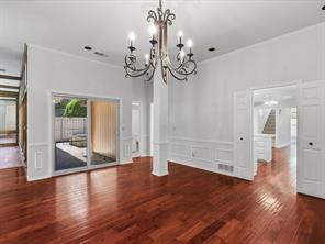 2204 Cardinal Drive - Photo 4