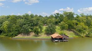 18 CR 2337 - Photo 4