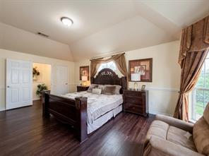 2201 Trickling Creek Drive - Photo 17