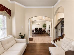 2201 Trickling Creek Drive - Photo 2