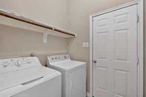 2201 Trickling Creek Drive - Photo 28