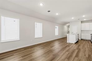 1705 Romans Road - Photo 5