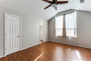704 Fleming Street - Photo 5