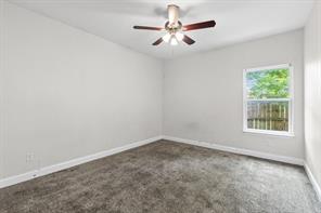 3611 Spencer Street - Photo 11