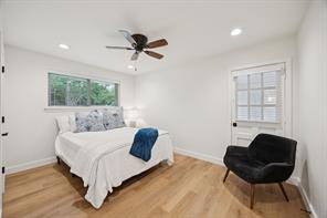 208 E 7th Street - Photo 17