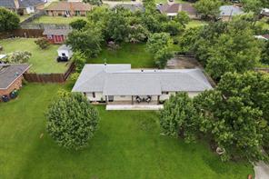 208 E 7th Street - Photo 23