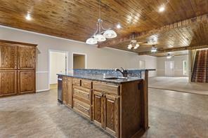 672 County Road 4960 - Photo 11