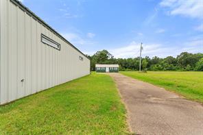 672 County Road 4960 - Photo 28