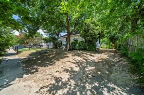 2942 Maryland Avenue - Photo 2
