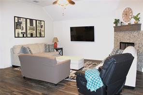 219 Prairie Wind Boulevard - Photo 3