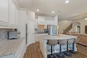 1718 Sandalwood Lane - Photo 11