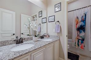 1718 Sandalwood Lane - Photo 16