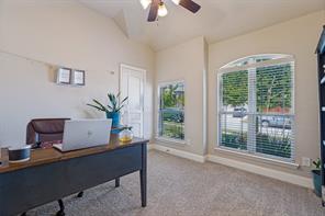 1718 Sandalwood Lane - Photo 5
