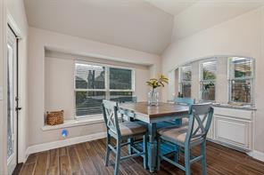 1718 Sandalwood Lane - Photo 9