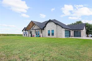6021 N Fm 1915 - Photo 3