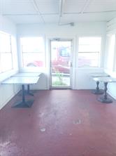 1198 E Hall Street - Photo 5