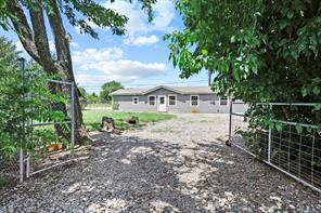 231 Juniper Drive - Photo 3