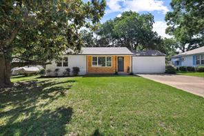 709 Lipscomb Street - Photo 1