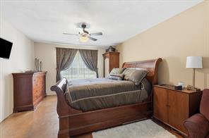 1025 Dominique Drive - Photo 21