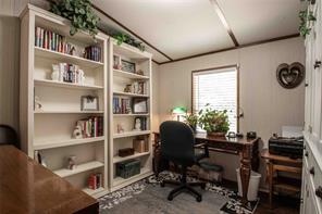190 E Sycamore Lane - Photo 23