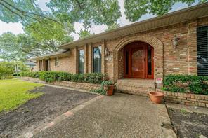 9511 Fallbrook Drive - Photo 3