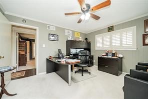9511 Fallbrook Drive - Photo 37