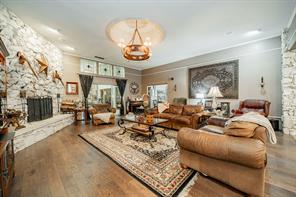 9511 Fallbrook Drive - Photo 8