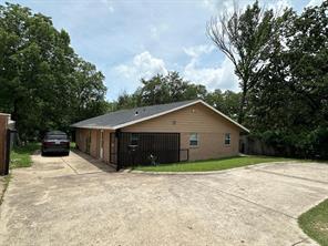 400 E Shady Grove Road - Photo 1