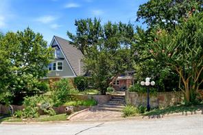 2011 Ridgemont Court - Photo 2